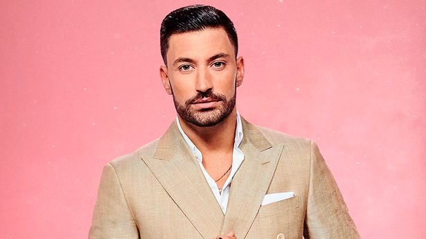 乔瓦尼·佩尼斯(Giovanni Pernice)在开始新的职业生涯之前“得到了